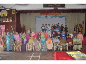 Alumni Meriahkan Sambutan Hari Raya